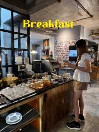 ทานอาหารเช้าที่ YUU HOTEL กัน