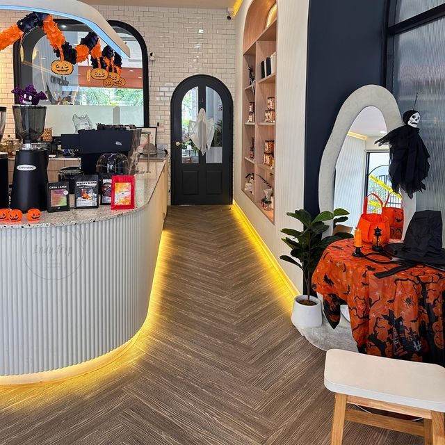 ☕ CURVE.Back Cafe สไตล์มินิมอล