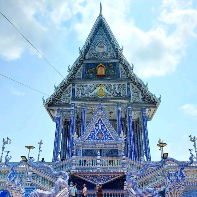 วัดปากน้ำแขมหนู โบสถ์สวยยืนหนึ่งในจันทบุรี 