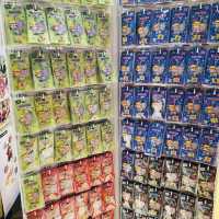 Exploring the Mugiwara Store in Tokyo Tower!