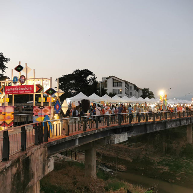 เชียงของเมืองสงบเหมาะแก่การพักผ่อน