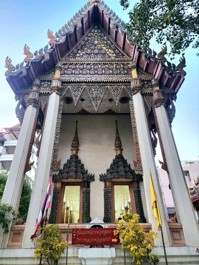 ไหว้ขอพรพระวัดคณิกาผล