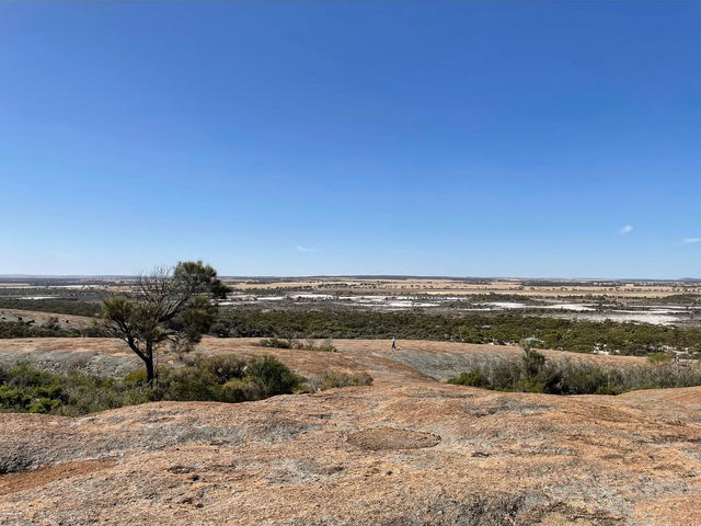 Awe-Inspiring Outdoor Adventure at Wave Rock