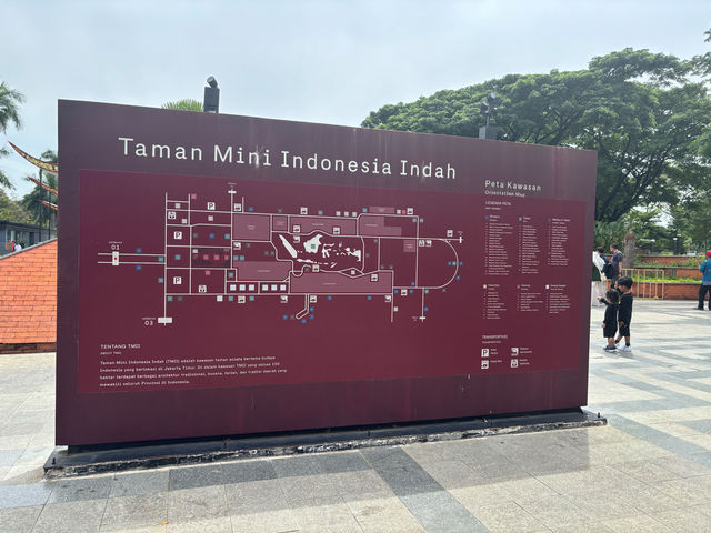 Taman MIni Indonesia Indah【TMII】 - タマンミニインドネシアインダー ジャカルタ