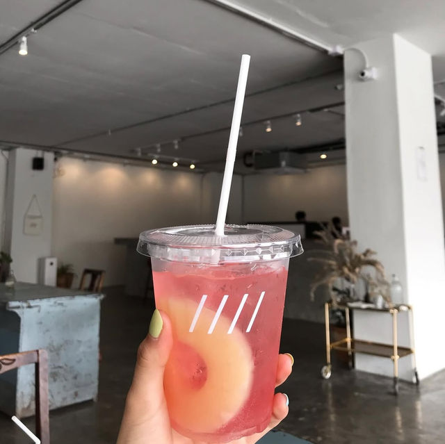 🥯คาเฟ่แสงดี ที่เชียงใหม่🍹