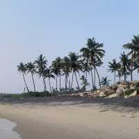 🖤BLACK🖤 sand beach in INDIA? 