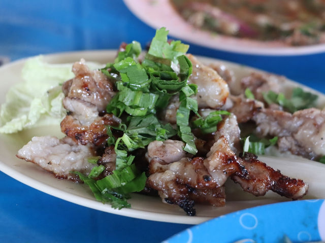ร้านไก่ย่าง เจ๊เตียง เขาสวนกวาง ขอนแก่น