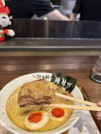 源自日本大阪嘅人氣拉麵店