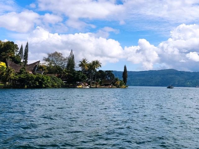 Dazzling Lake Toba 🌊
