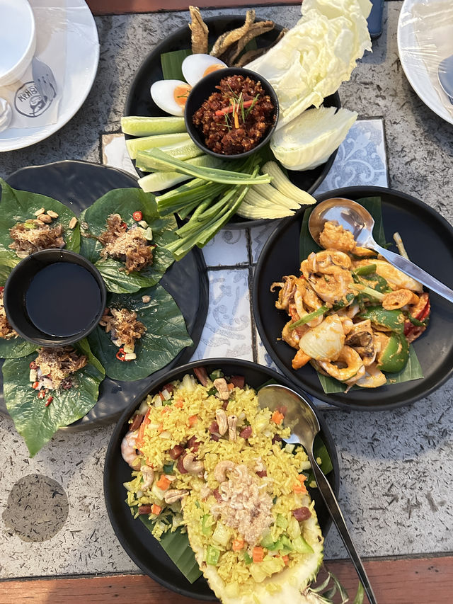 กินซีฟู้ด พร้อมเค้กฟรี วันเกิดปีนี้ต้อง Moken บางปู