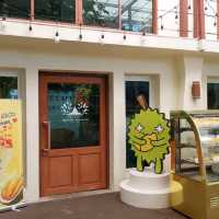 Tree House Durian Cafe' Chanthaburi ทุเรียนคาเฟ่