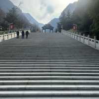 🏔️ Conquering Mount Huashan: A Day of Thrills, Chills & Unforgettable Views! 😱🚡