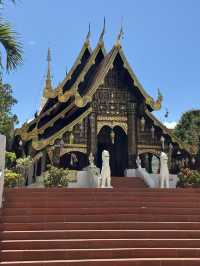 บ่อน้ำศักดิ์สิทธิ์ที่วัดพุทธเอ้น อำเภอแม่แจ่ม 