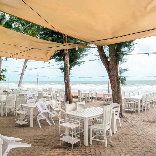 Chaolao Tosang Beach เจ้าหลาวทอแสงบีช  จันทบุรี 