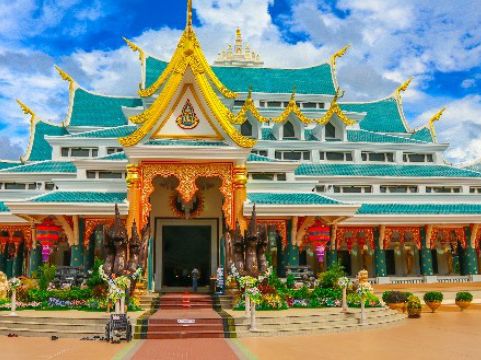 🌋✨ UDON THANI WEEKEND ESCAPE: Red Lotus Seas & Hidden Isaan Gems! 