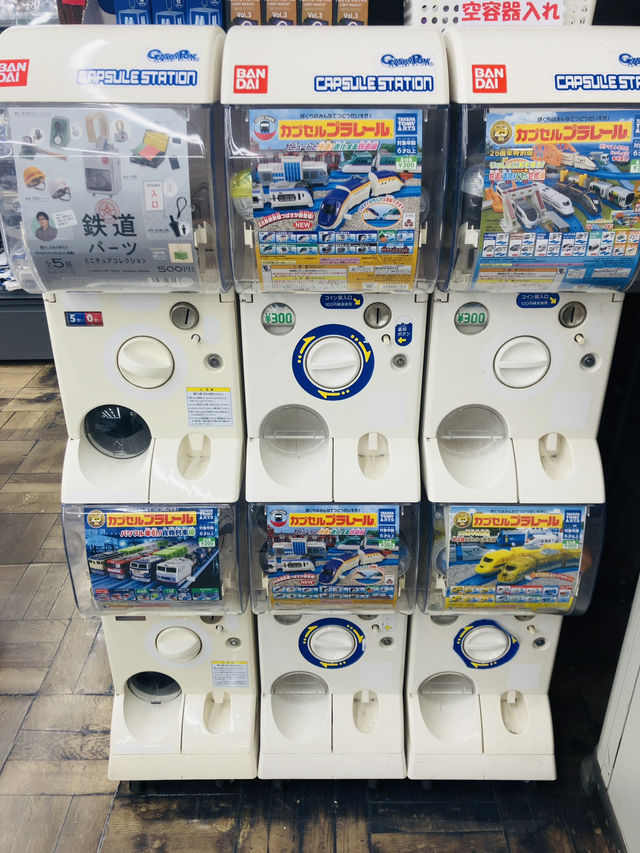 【神保町】書泉グランデ - 鉄道グッズが何から何まで揃ってる-