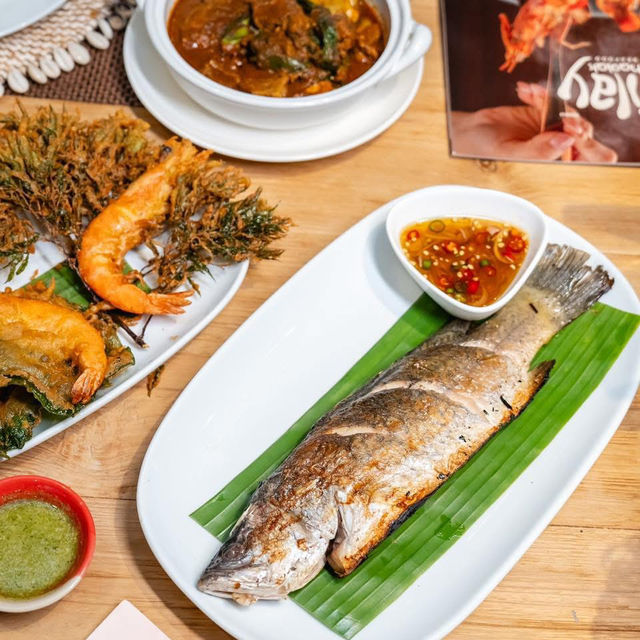 ร้านอาหารทะเลเขาหลัก 🦐