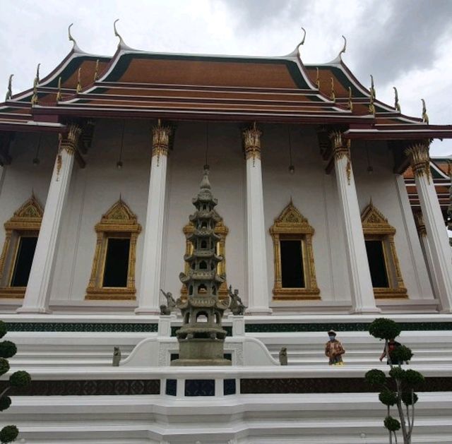 วัดสุทัศนเทพวรารามราชวรมหาวิหาร วัดที่น่าไปในกรุง