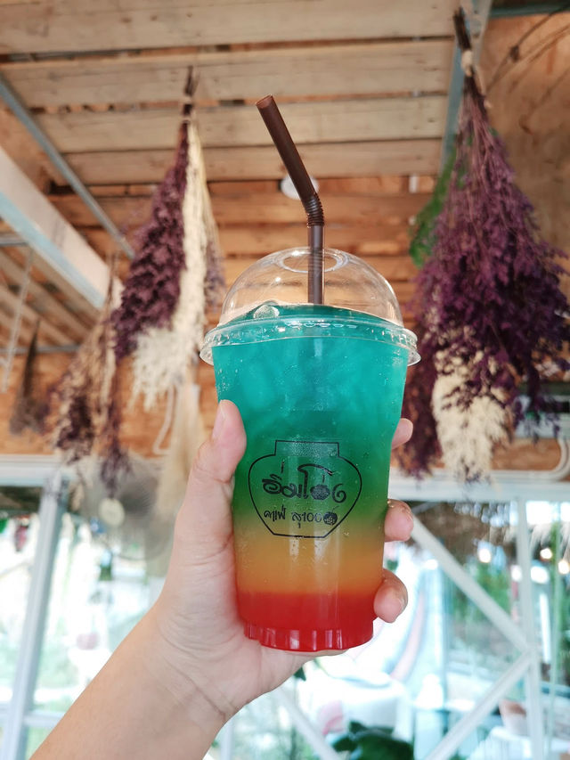 อิ่มโอ่งคาเฟ่สุพรรณ อร่อยในราคาไม่แพง