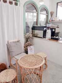 Samatea Cafe - สมาธิ คาเฟ่นี้มีน้องแมว 