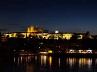 ปราสาทปราก (Prague Castle)