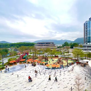 A Fun-Filled Day at the Stunning Children's Playground in Sai Sha Go Park