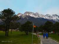 ภูเขาหิมะมังกรหยก Yulong snow Mountain
