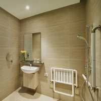 An Urban Retreat Where Comfort Meets Convenience