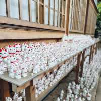 Lucky Cats and Quiet Paths: The Charm of Gotokuji Temple 🇯🇵