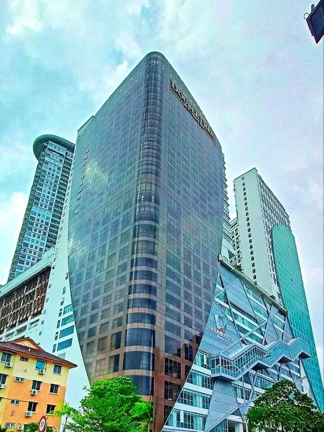 “The Elevated Comfort: Where City Views Meet Classic Hospitality”