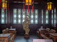 A Ming Dynasty Dream, Wrapped in Shanghai’s Neon Embrace