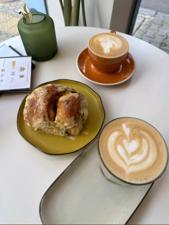 소피아 369 Specialty Coffee + Bakery | 커피와 베이커리의 달콤한 유혹! ☕️🥐
