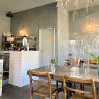 A WORKS CAFE