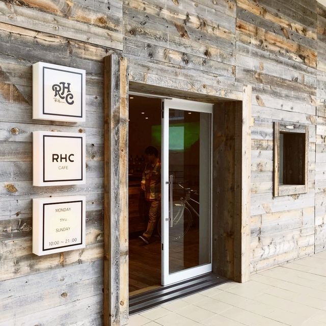 RHC Cafe Lazona