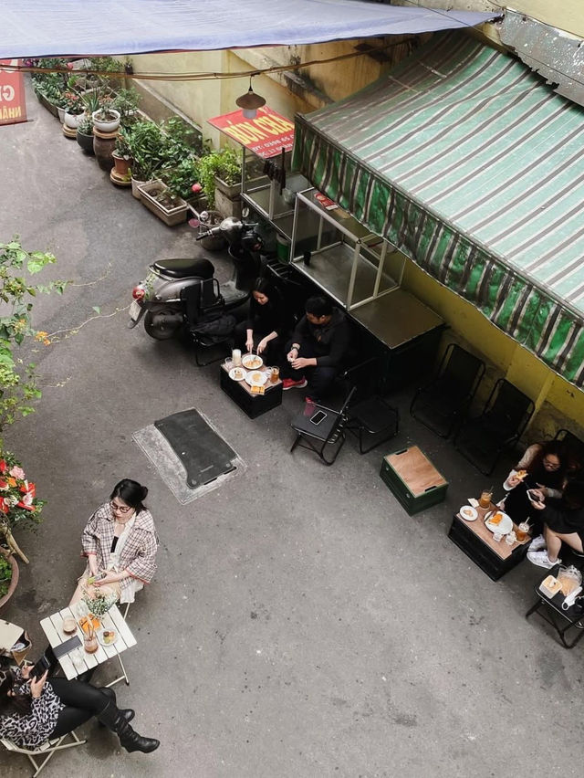 P Moments Patisserie & Coffee