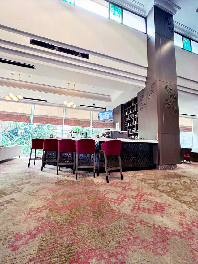 Unwind in Style: Sphere Lounge at Sama-Sama Hotel KLIA 