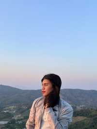หนีรักไปพักบนดอย @ม่อนเหนือม่อนเเจ่ม 🛖⛰️✨