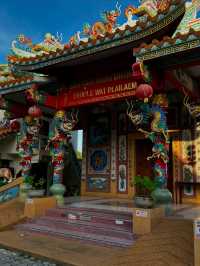 Temple Hopping in Koh Samui