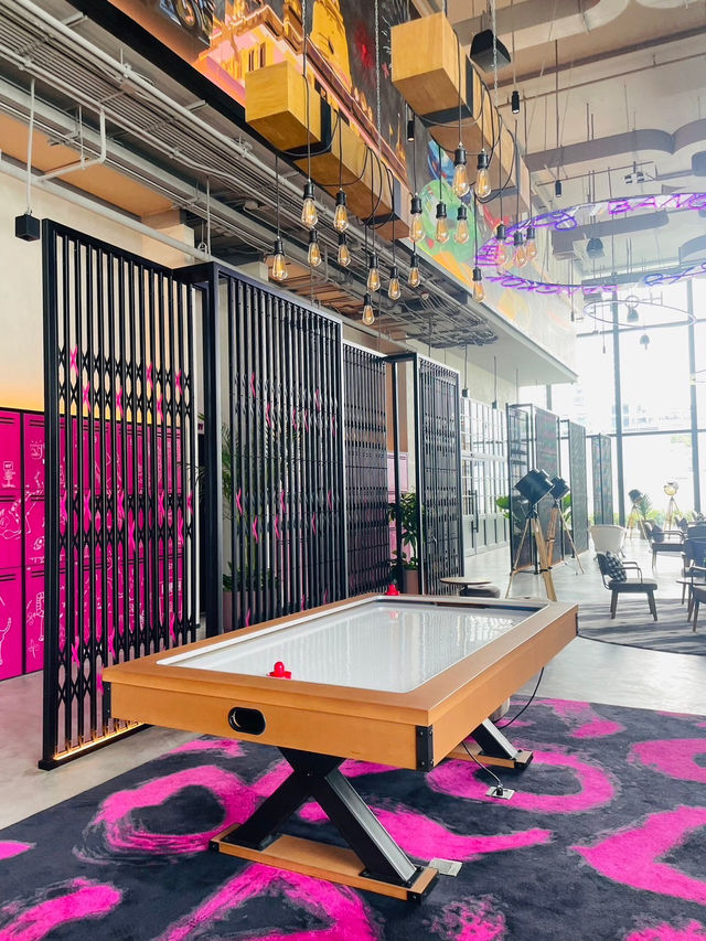 โรงแรมสุดชิค Moxy กิจกรรมจุใจ 