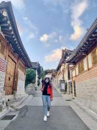 Step Into a Korean Postcard ✨📸 Bukchon Hanok Village 