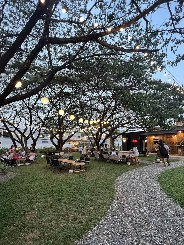 Mother Tiger Camping Bar & Grill in Hat Yai