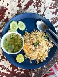  บังบัง ก๋วยเตี๋ยวเรือ 20 บาท