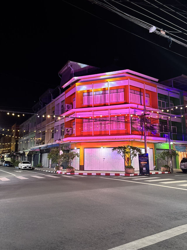 🕯️✨ รีวิวงานแห่เทียนพรรษาอุบลราชธานี 2568