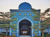 Masjid Sultan Abdul Samad KLIA – A Serene Stop Near the Skies