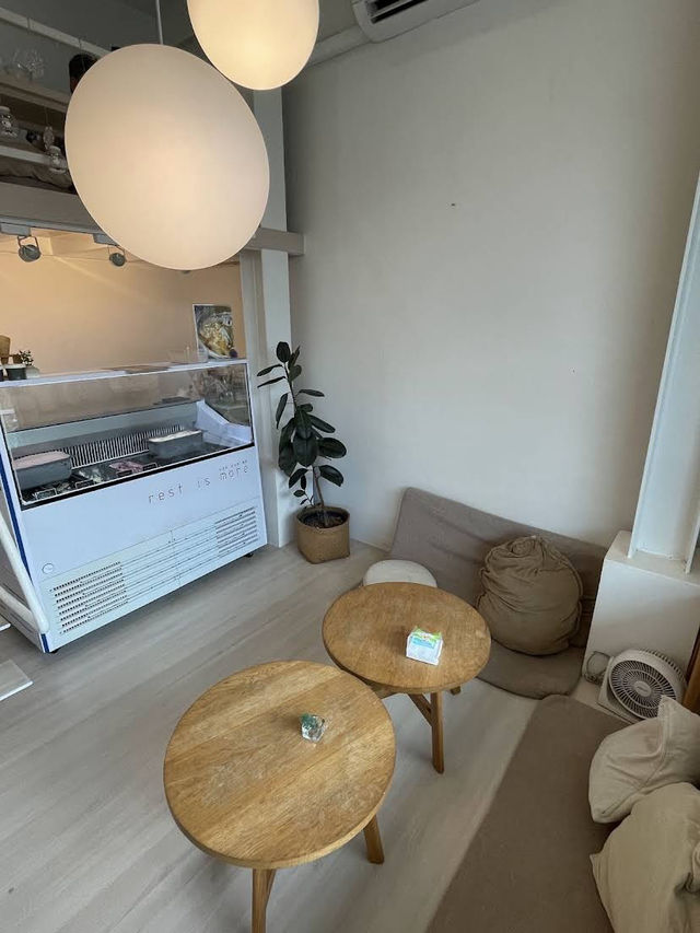 Rest is more Gelato Cafe Hatyai: Minimalist Scoops with a Japanese Soul