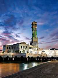 Floating mosque