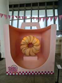 Wow...這個誰受的了啊...#《How Sweet 甜的滋味彼得安東特展》-屏東縣車城鄉