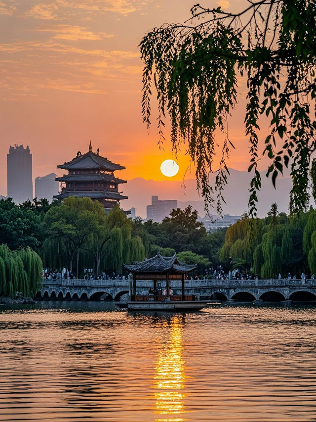 【大明湖|泉城的水光詩篇】 【大明湖|泉城的水光詩篇】