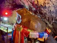 瀘沽湖｜《直闖女神懷抱！格姆女神山驚魂纜車＋神秘女神洞探險》