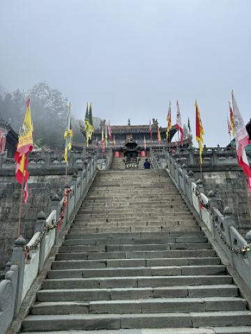 剛度過一個悠閒的週末，探索了鞍山 — 